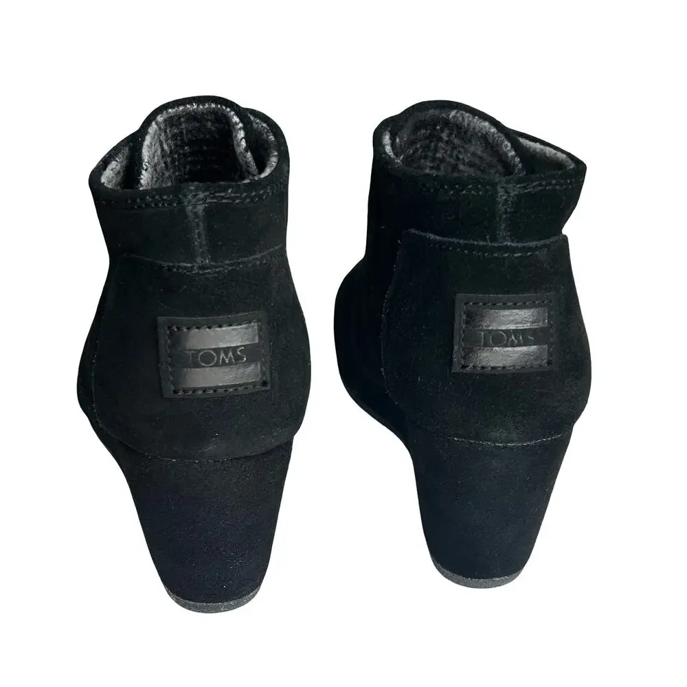 TOMS Girls Kids Desert Wedge Bootie Black Suede 6 Big Kid Youth NWOT